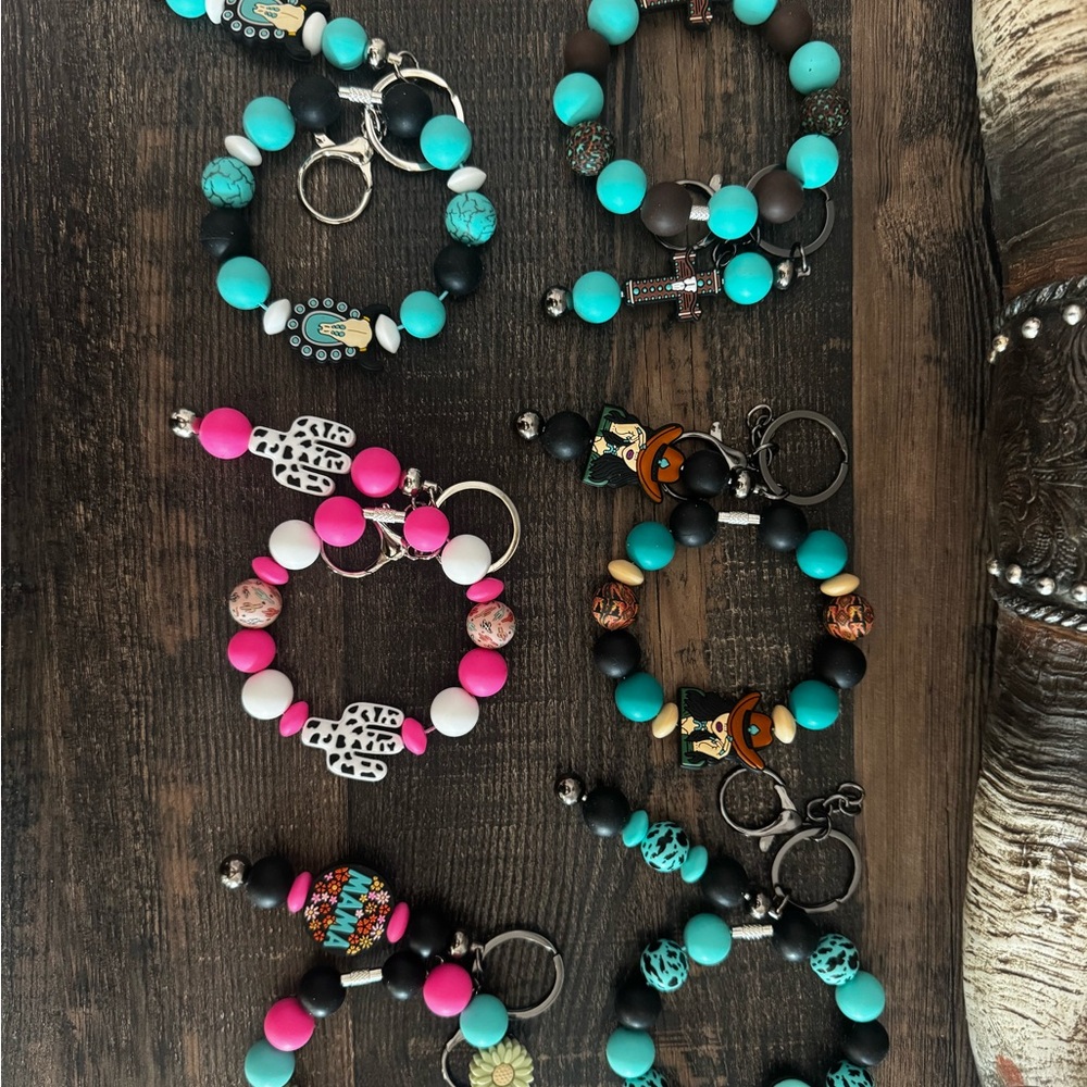 Turquoise and Black Beaded Keychain Bracelet Set
